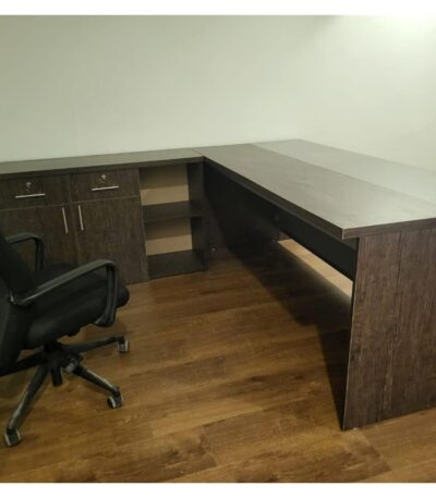 Executive Table LMFC